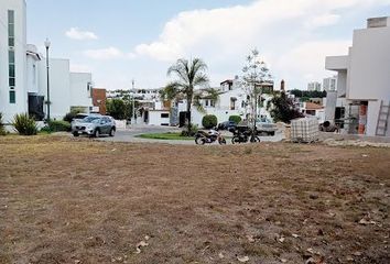 Lote de Terreno en  Avenida De Las Montañas, Morelia, Michoacán, México