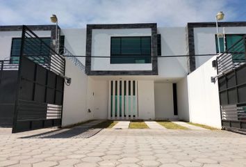 Casa en  Cuayantla, San Bernardino Tlaxcalancingo, Puebla, México
