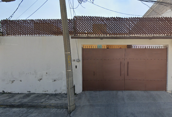 Casa en  Plomo 25, Lazaro Cardenas, Jiutepec, Morelos, México