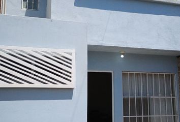 Casa en fraccionamiento en  Avenida San Joaquín, Quinta San Joaquín, Irapuato, Guanajuato, 36595, Mex