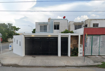 Casa en  Calle 81 634, Fracc Paseos De Opichen, Mérida, Yucatán, México