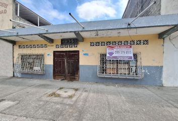 Casa en  Enrique Maulme G. 2717, Guayaquil 090303, Ecuador