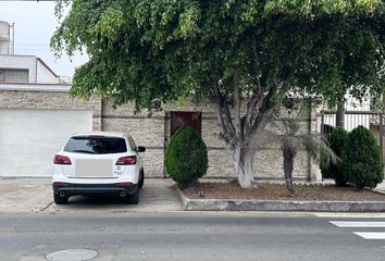 Terreno en  Calle Jean Jacques Rousseau, San Borja, Perú