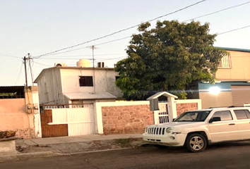 Casa en  C. Yucatán 2034-2030, Domingo Carballo Félix, 23079 La Paz, B.c.s., México