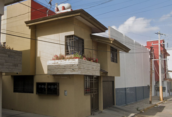 Casa en  C. Encino 329-2, El Cerrito, 72440 Heroica Puebla De Zaragoza, Pue., México