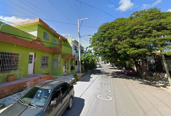 Casa en  Calle Justo Sierra 4, Barrio De San Román, Campeche, México