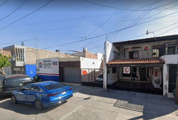 Casa en  Huentitan, Avenida Belisario Domínguez, Margarita Maza De Juárez, Guadalajara, Jalisco, México
