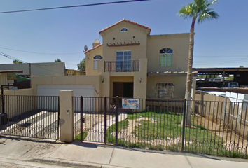 Casa en  Av. República De Bolivia 1040, Alamitos, 21210 Mexicali, B.c., México