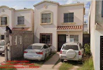 Casa en  C. Manuel M.ponce 2073, Jardines Del Bosque, 81248 Los Mochis, Sin., México