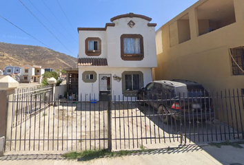 Casa en  C. Homero 619, Villa Residencial Del Rey Ii, 22785 Ensenada, B.c., México