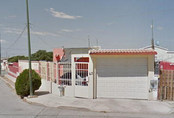 Casa en  Calle Valle Del Cauca, Juárez, Chihuahua, México