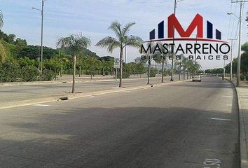 Terreno Comercial en  Guayaquil, Ecuador