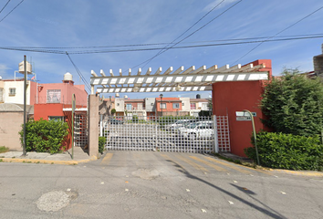 Casa en  Privada Oyamel Mz 016, Colonia Libertad, Estado De México, México