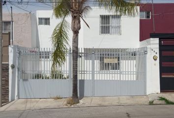 Casa en fraccionamiento en  Aguascalientes, Sector Encino, Aguascalientes, México
