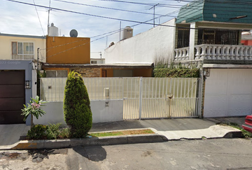 Casa en  Hacienda De La Condesa 33, Prados Del Rosario, Ciudad De México, Cdmx, México