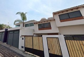 Casa en fraccionamiento en  Avenida Senda Mágica, Milenio Iii, Santiago De Querétaro, Querétaro, México