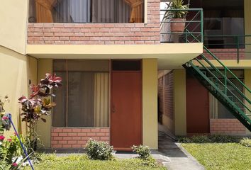 Habitacion en  Julián Arce, Santa Catalina, Lima, Perú