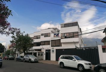 Casa en  Jose Manuel Abascal & Portete, Quito, Ecuador