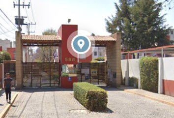 Casa en fraccionamiento en  Teyahualco 588-mz 024, Mz 024, Real De San Fernando, Santa Elena, 54850 Cuautitlán, Méx., México