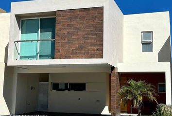 Casa en condominio en  Av La Vista, Residencial La Vista, Querétaro, México