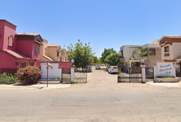 Casa en fraccionamiento en  Benedicto Este, Puerta Real, Hermosillo, Sonora, México