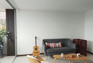 Apartamento en Loma De Los González, Medellín