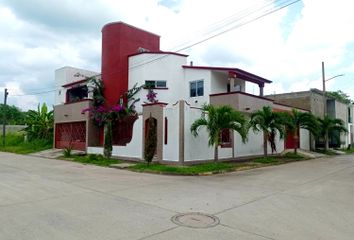 Casa en fraccionamiento en  Fraccionamiento Playa Azul, Centro, Cunduacán, Tabasco, México