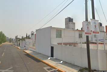 Casa en fraccionamiento en  Colonial Del Lago, Avenida Circuito Del Lago Sur, Colonial Del Lago, Nicolás Romero, Estado De México, México