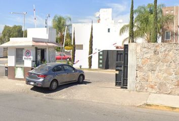 Casa en condominio en  Circuito Viñedos 633, Bosques De San Juan, Club De Golf, San Juan Del Río, Querétaro, México