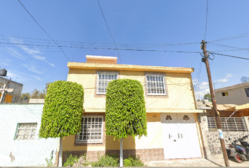 Casa en  Fresno 106, Mz 002, Viveros Xalostoc, 55340 Ecatepec De Morelos, Méx., México