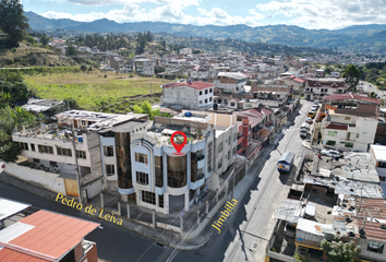 Casa en  Pedro De Leiva & Jimbilla, Loja, Ecuador