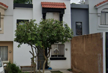 Casa en fraccionamiento en  Avenida Camino Mozárabe 1307, Coyula, Jalisco, México