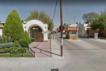 Casa en  Circuito Laguna De Los Andes, Fraccionamento El Perul 1ra Sección, Salamanca, Guanajuato, México