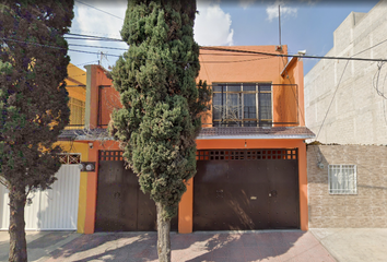Casa en  Valle Del Carbajal, Valle De Aragon 1ra Sección, Nezahualcóyotl, Estado De México, México