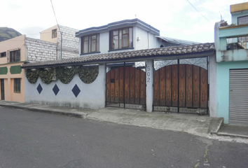 Casa en  Calle Juan De Argüello 2-127, Quito, Ecu