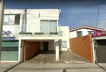 Casa en  Calle 49 Poniente, Reforma Agua Azul, Puebla De Zaragoza, Puebla, México