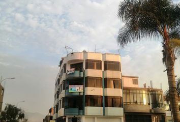 Departamento en  Av. Las Palmeras, Carabayllo, Perú