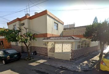 Casa en  Calle Dr. Juan Salazar, Obrera, 44420 Guadalajara, Jalisco, México