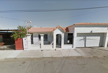Casa en  Avenida Marmoleros, Libertad, Mexicali, Baja California, México