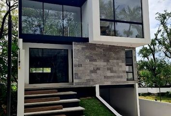 Casa en fraccionamiento en  Paseo Atzingo 7, Lomas De Atzingo, Cuernavaca, Morelos, México