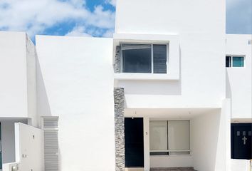 Casa en condominio en  Villas Santa Fe, Circuito Santa Fe, Santa Fé, Juriquilla, Querétaro, México