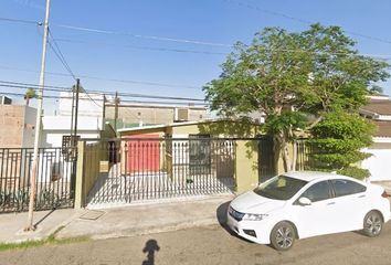 Casa en  Calle Río Magdalena, Las Fuentes, Mexicali, Baja California, México