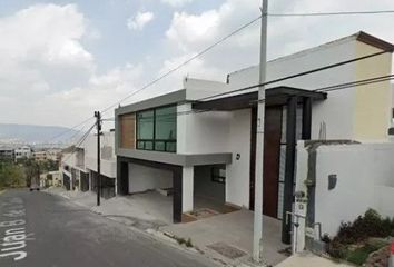 Casa en  Juan De La Salle, Cumbres 5o. Sector Sección A, Monterrey, Nuevo León, México