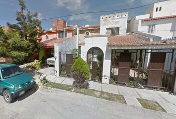 Casa en  Tordo 167, Aralias Ii, Fovissste 96, Puerto Vallarta, Jalisco, México