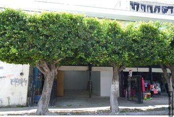 Local comercial en  La Mora, Los Girasoles, Zapopan, Jalisco, México