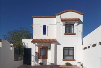 Casa en fraccionamiento en  Moscatel 1806, Villa Mediterránea, Fraccionamiento Villa Mediterranea, Mexicali, Baja California, México
