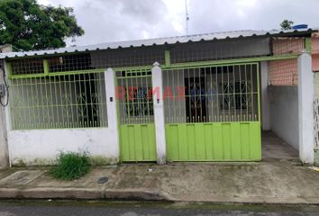 Casa en  Florida Sector 5, Machala, Ecuador
