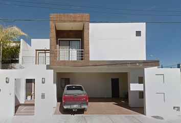 Casa en  Costa Real 388, Valle Real 2do Sector, Saltillo, Coahuila De Zaragoza, México