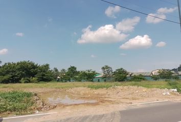 Terreno Comercial en  Urbanizacion La Joya, Avenida León Febres Cordero Ribadeneyra, Ecuador