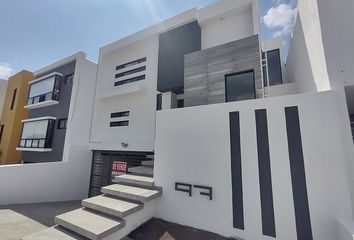 Casa en  Colinas De Juriquilla, Monte Elbrus, Juriquilla, Querétaro, México